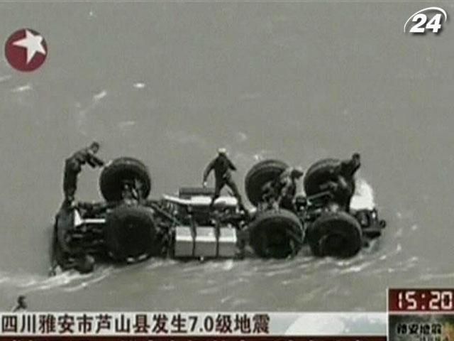 Зростає кількість жертв землетрусу у китайській провінції Сичуань