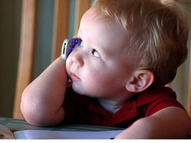 Цена на мобильную связь в Украине растет Цена на мобильную связь в Украине растет