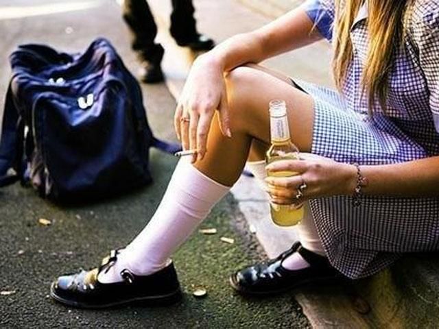 Свободівець хоче вживати радикальних дій, щоб захистити молодь від алкоголю Свободівець хоче вживати радикальних дій, щоб захистити молодь від алкоголю