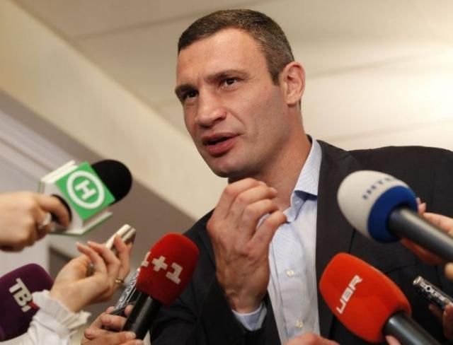 Эксперт назвал самую большую ошибку Кличко - не голосование за отставку правительства