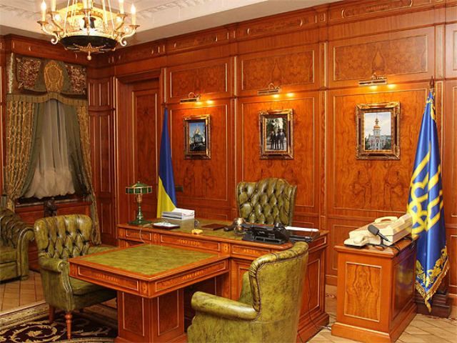 Аренда кабинета Януковича в Межигорье обходится в 100 тысяч гривен