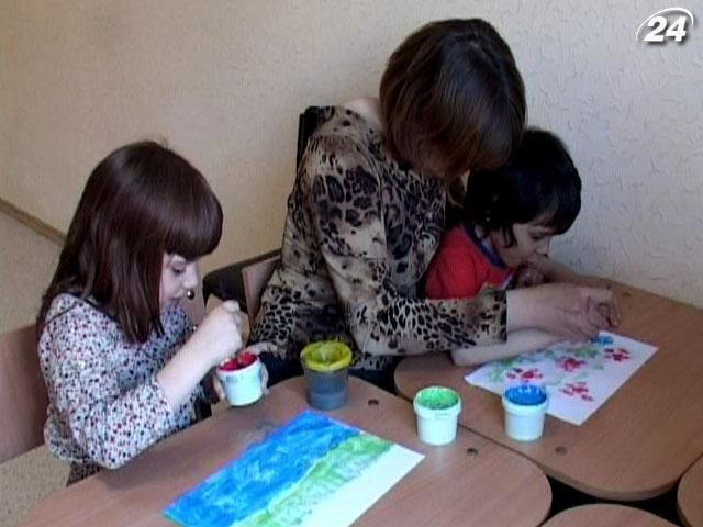 Почему государство не заботится о детях-аутистах - в проекте “Крупным планом” Почему государство не заботится о детях-аутистах - в проекте “Крупным планом”