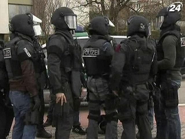 Німецькі спецслужби посилили контроль за чеченцями Німецькі спецслужби посилили контроль за чеченцями