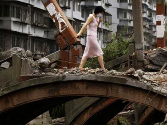 У Китаї продовжуються землетруси У Китаї продовжуються землетруси