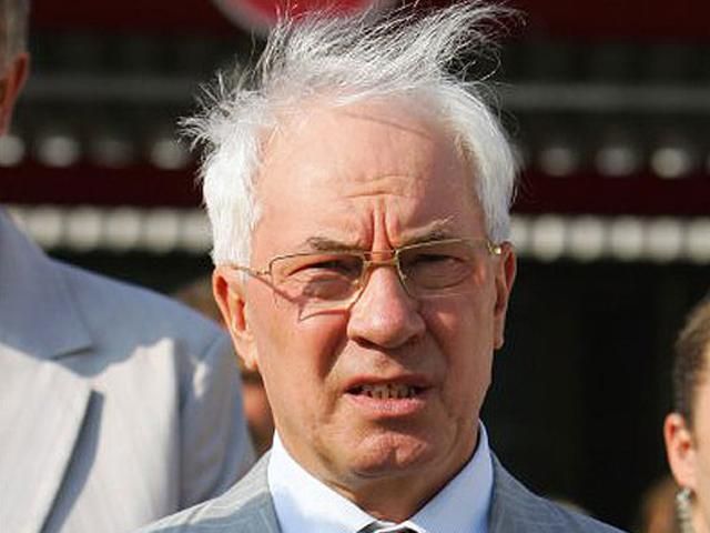 Азаров про опозицію: Україні не потрібні такі претенденти на владу Азаров про опозицію: Україні не потрібні такі претенденти на владу