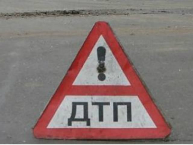 В ДТП с участием моряков ЧФ России погибла молодая девушка В ДТП с участием моряков ЧФ России погибла молодая девушка