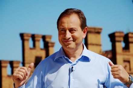 Томенко попросил снять его программы с ТВi до разрешения конфликта Томенко попросил снять его программы с ТВi до разрешения конфликта