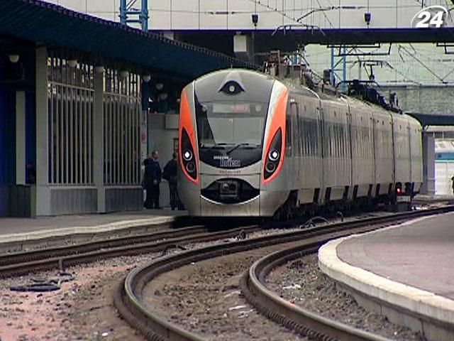 Залізниця оновила систему градації тарифів на Hyundai Залізниця оновила систему градації тарифів на Hyundai