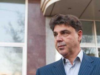 Альтман забрав ТВі за борг перед ним Альтман забрав ТВі за борг перед ним