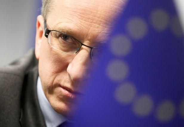 Послам США та ЄС не дозволили зустрітись з Тимошенко 29 квітня Послам США та ЄС не дозволили зустрітись з Тимошенко 29 квітня