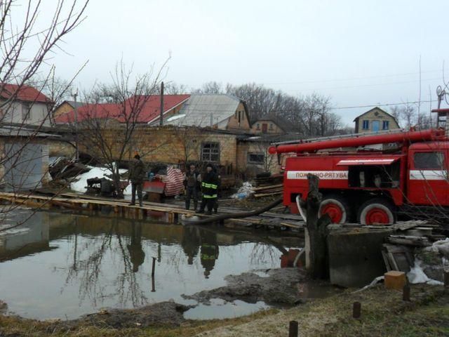 В Україні досі підтоплені 2 області В Україні досі підтоплені 2 області