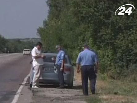 На Запорожье задержали гаишников-самозванцев На Запорожье задержали гаишников-самозванцев