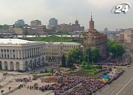 День Перемоги в Києві святкуватимуть без військового параду 