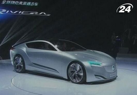 Підсумки тижня: На автосалоні у Шанхаї представили 100 прем'єрних авто 