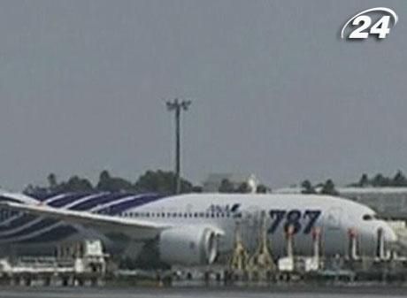 Японский самолет Dreamliner совершил первый полет после неисправностей Японский самолет Dreamliner совершил первый полет после неисправностей
