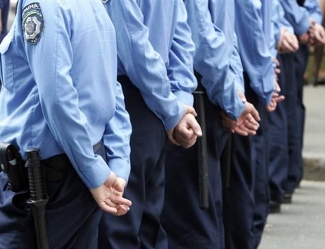 Марафон в Киеве по всему маршруту окружит милиция Марафон в Киеве по всему маршруту окружит милиция