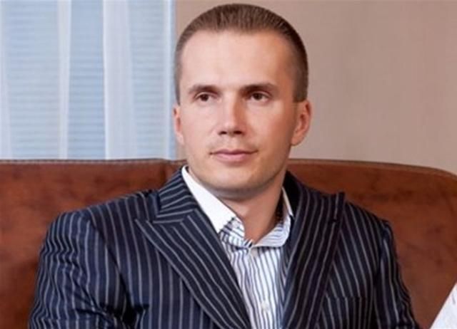 Холдинг Олександра Януковича заробив за рік 197 мільйонів гривень Холдинг Олександра Януковича заробив за рік 197 мільйонів гривень