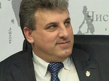 "Пацан сказал - пацан сделал", - мэр Сум о проигранном пари "Пацан сказал - пацан сделал", - мэр Сум о проигранном пари