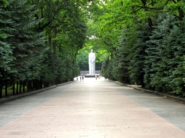 Харківська міліція цілодобово охороняє пам'ятники Другої світової війни