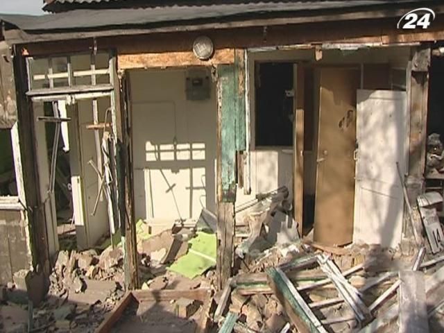 Дім, який розгромили рейдери, не належить київській учительці, - міліція Дім, який розгромили рейдери, не належить київській учительці, - міліція