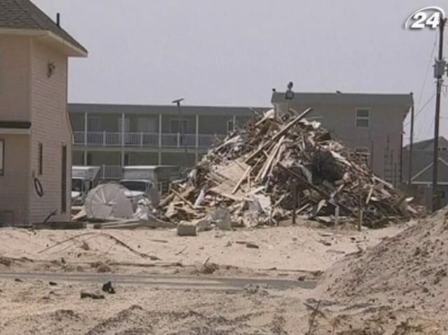 Півроку після Сенді: 40 тис людей досі не можуть повернутись у домівки Півроку після Сенді: 40 тис людей досі не можуть повернутись у домівки