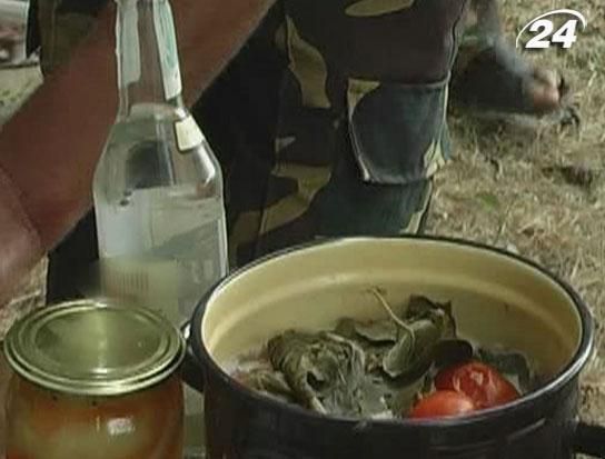 15% всех летних отравлений - от некачественных шашлыков 15% всех летних отравлений - от некачественных шашлыков