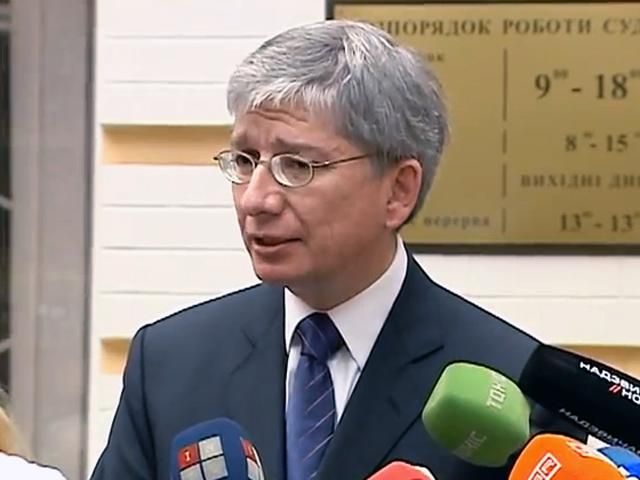 Українська діаспора закликає Януковича негайно звільнити Тимошенко