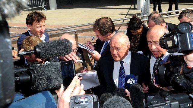 Британська зірка журналістики зізнався у педофілії Британська зірка журналістики зізнався у педофілії