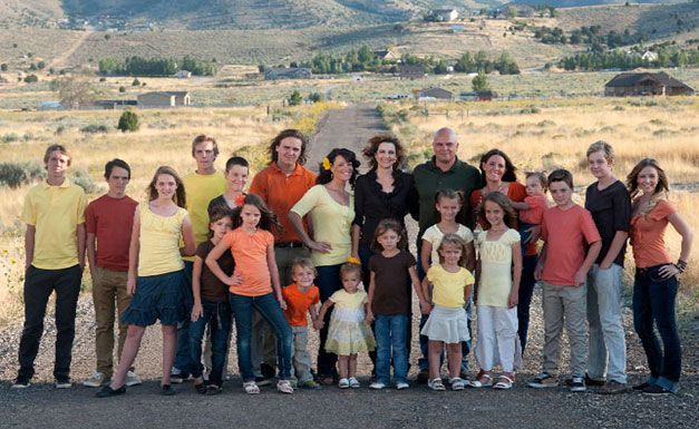Американский мормон имеет 3 жен и 23 детей
