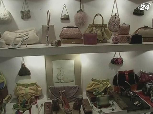 У Бухаресті відроджують виробництво модних сумочок та взуття У Бухаресті відроджують виробництво модних сумочок та взуття