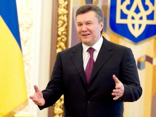 Янукович поздравил Кличко с победой над Пьянетjq