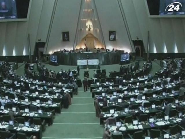 Іран засудив авіаудари по Сирії ізраїльськими військами Іран засудив авіаудари по Сирії ізраїльськими військами