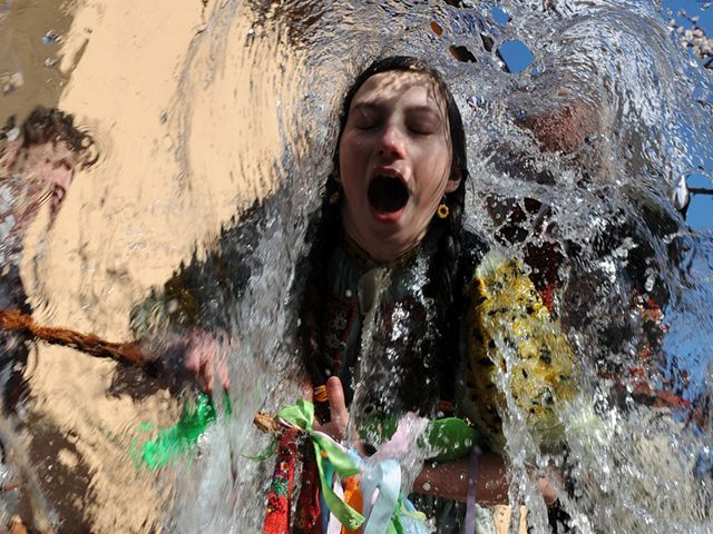 На Обливаний понеділок в Україні суха погода На Обливаний понеділок в Україні суха погода