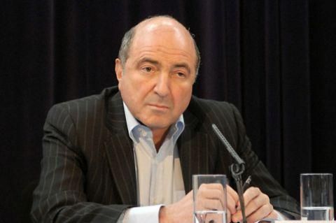 Похорон Березовського перенесуть Похорон Березовського перенесуть