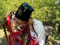 Как праздновали обливной понедельник в Киеве (Видео)