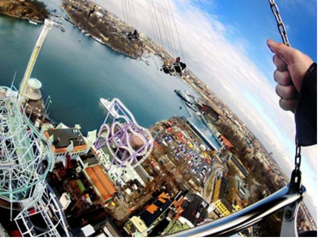 В Стокгольме открыли самую высокую карусель (Фото. Видео) В Стокгольме открыли самую высокую карусель (Фото. Видео)