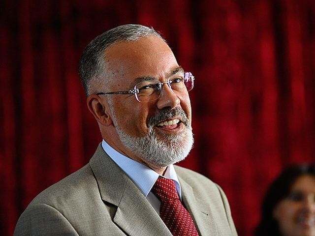 Табачник пишається, що повернув правду про ВВв у підручники Табачник пишається, що повернув правду про ВВв у підручники