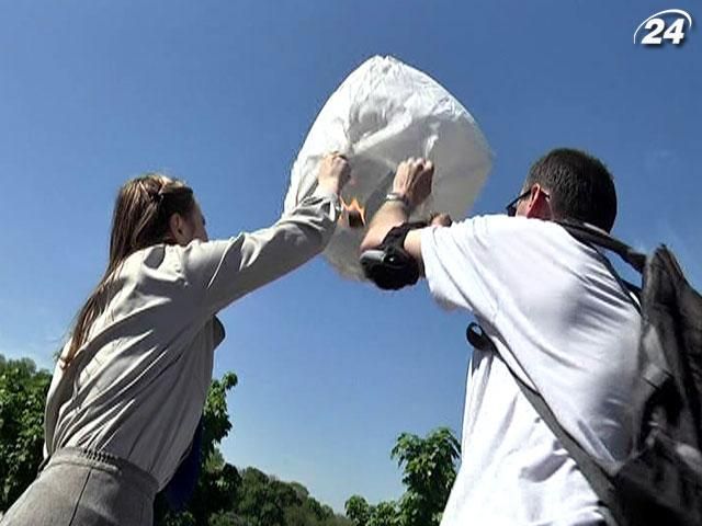 8 мая чествуют память погибших во Второй мировой войне (Видео) 8 мая чествуют память погибших во Второй мировой войне (Видео)