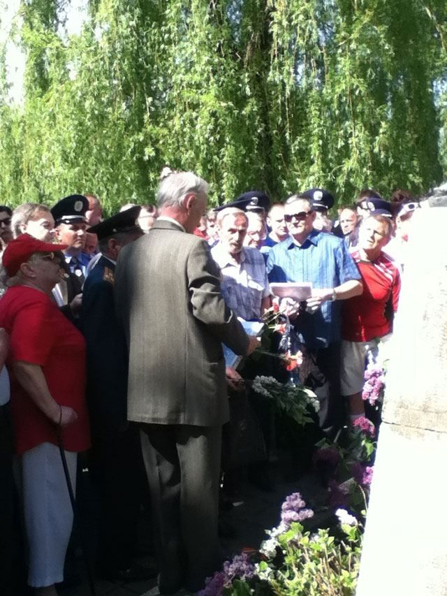 Святкування у Львові завершено. Ветерани не зовсім задоволені (Фото) Святкування у Львові завершено. Ветерани не зовсім задоволені (Фото)