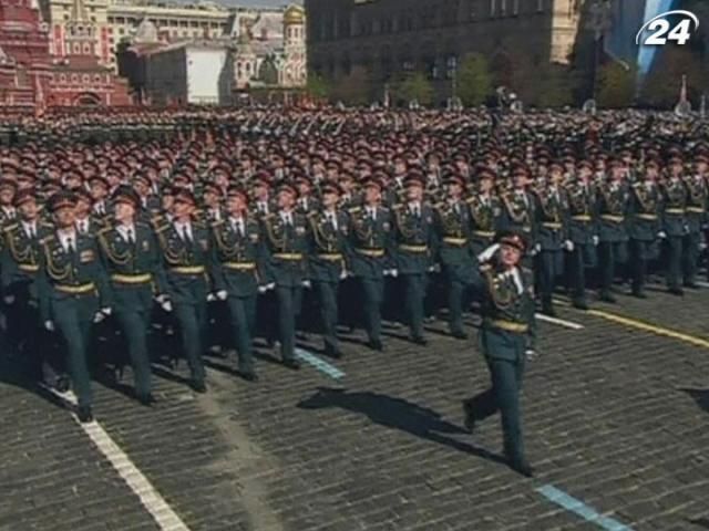 На Парад Перемоги у Москві прийшло 11 тисяч військових