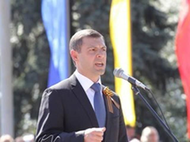 Губернатора Сум волнуют немецкие кресты на стенах домов Губернатора Сум волнуют немецкие кресты на стенах домов