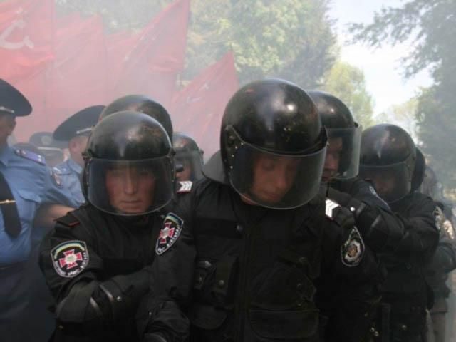 Свободовцев, которых вчера задержали в Тернополе, отпустили
