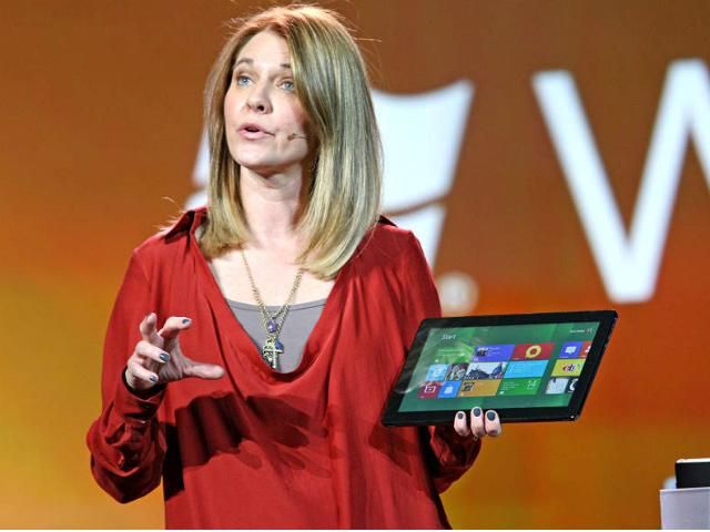 Топ-менеджер Microsoft розповіла про провал Windows 8 Топ-менеджер Microsoft розповіла про провал Windows 8