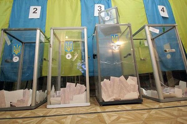 На Закарпатті вибори можуть пройти з угорською мовою
