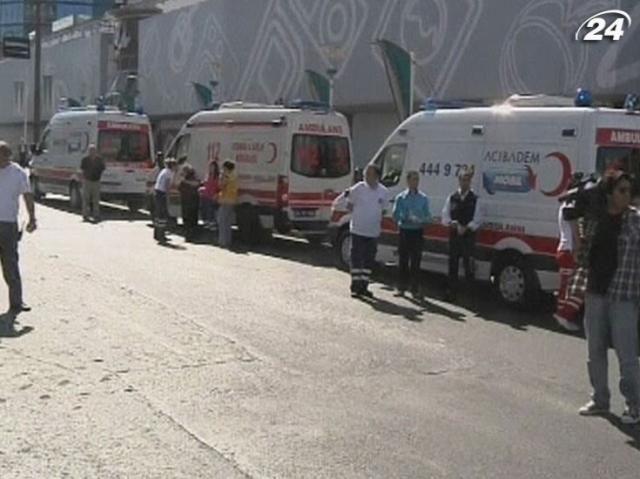 По меньшей мере 18 человек погибли в результате взрывов в Турции По меньшей мере 18 человек погибли в результате взрывов в Турции