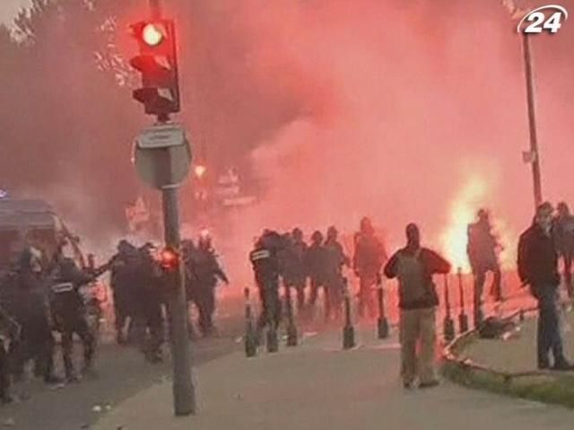 В Париже состоялись беспорядки футбольных фанатов