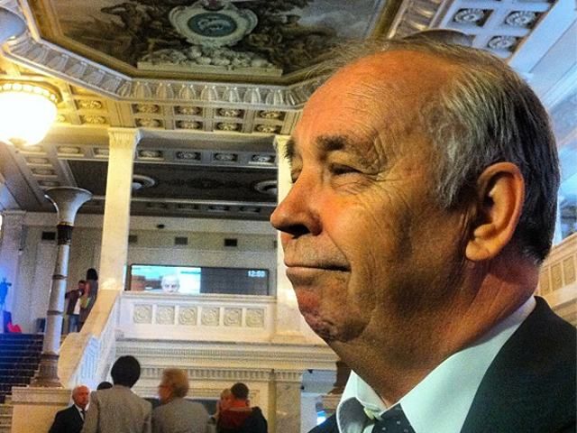 Рибак не витримує шуму у Верховній Раді Рибак не витримує шуму у Верховній Раді