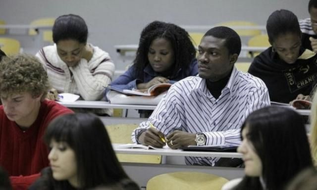 Иностранные студенты принесли украинскому бюджету 4 млрд гривен Иностранные студенты принесли украинскому бюджету 4 млрд гривен