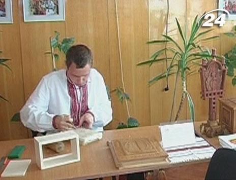 В Черновцах проходит съезд резчиков