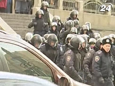 Крупным планом: Украинская реформа милиции до сих пор на бумаге